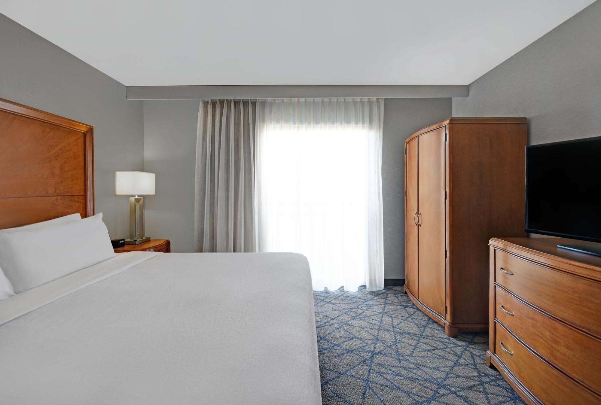 Embassy Suites By Hilton Detroit - Livonia/Novi Exterior foto
